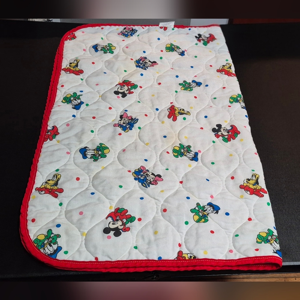 Vintage Disney Baby Mickey Minnie Donald Pluto Quilted Blanket 43x33 Made in USA